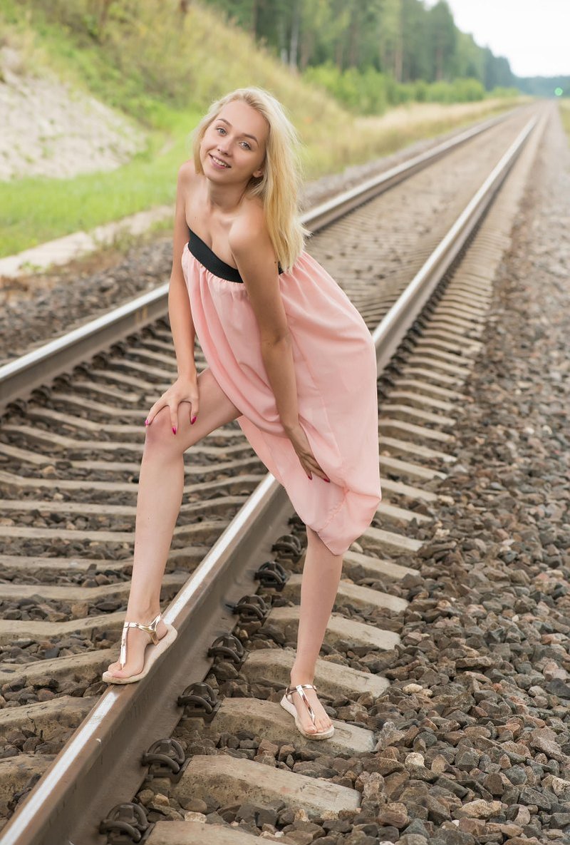 Галина, 25 лет, 0 размер груди